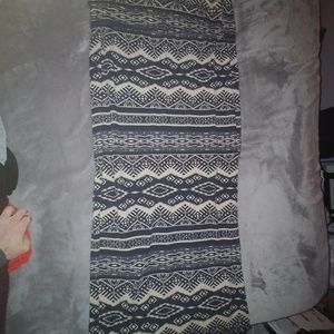 Maxi skirt with tribal pattern